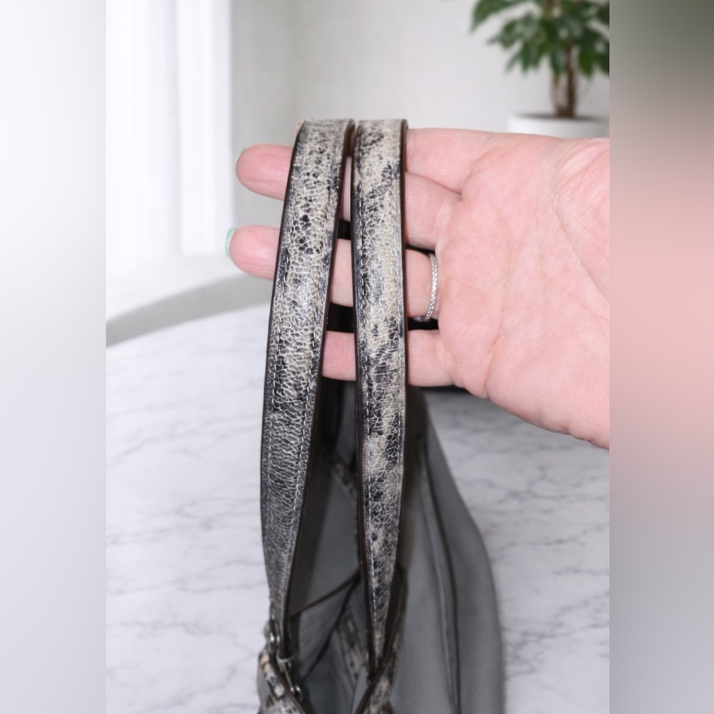 Coach Pebbled Leather Gray Hobo Shoulder Bag with Exotic Snakeskin-Embossed Trim - Picture 4 of 16